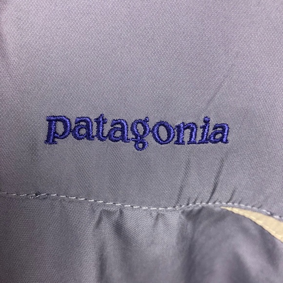 Women’s Patagonia Purple Windbreaker Jacket Medium - Picture 7 of 12
